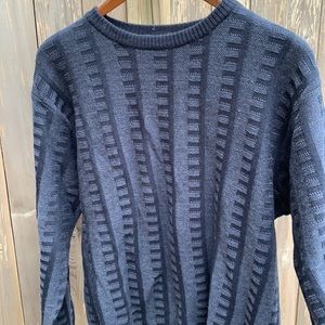 Mino Milano made in Italy Navy Blue textured long sleeve sweater